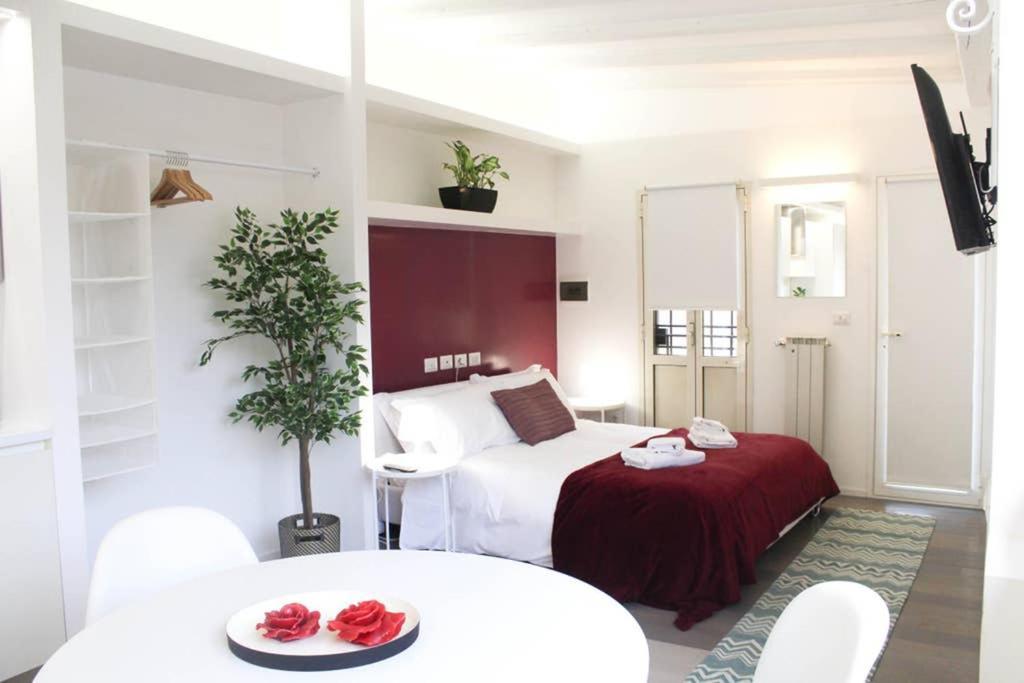 Bright Cozy Studio Trastevere - Top Collection Рим Екстериор снимка